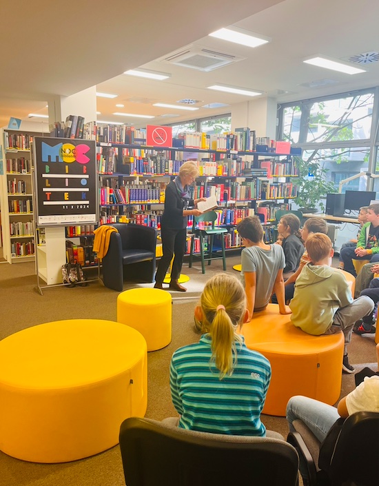NOC BIBLIOTEK w Bibliotece Uniwersytetu Dolnośląskiego DSW