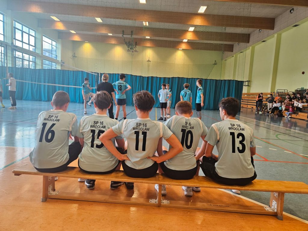 Międzyszkolne Zawody w Piłce Siatkowej