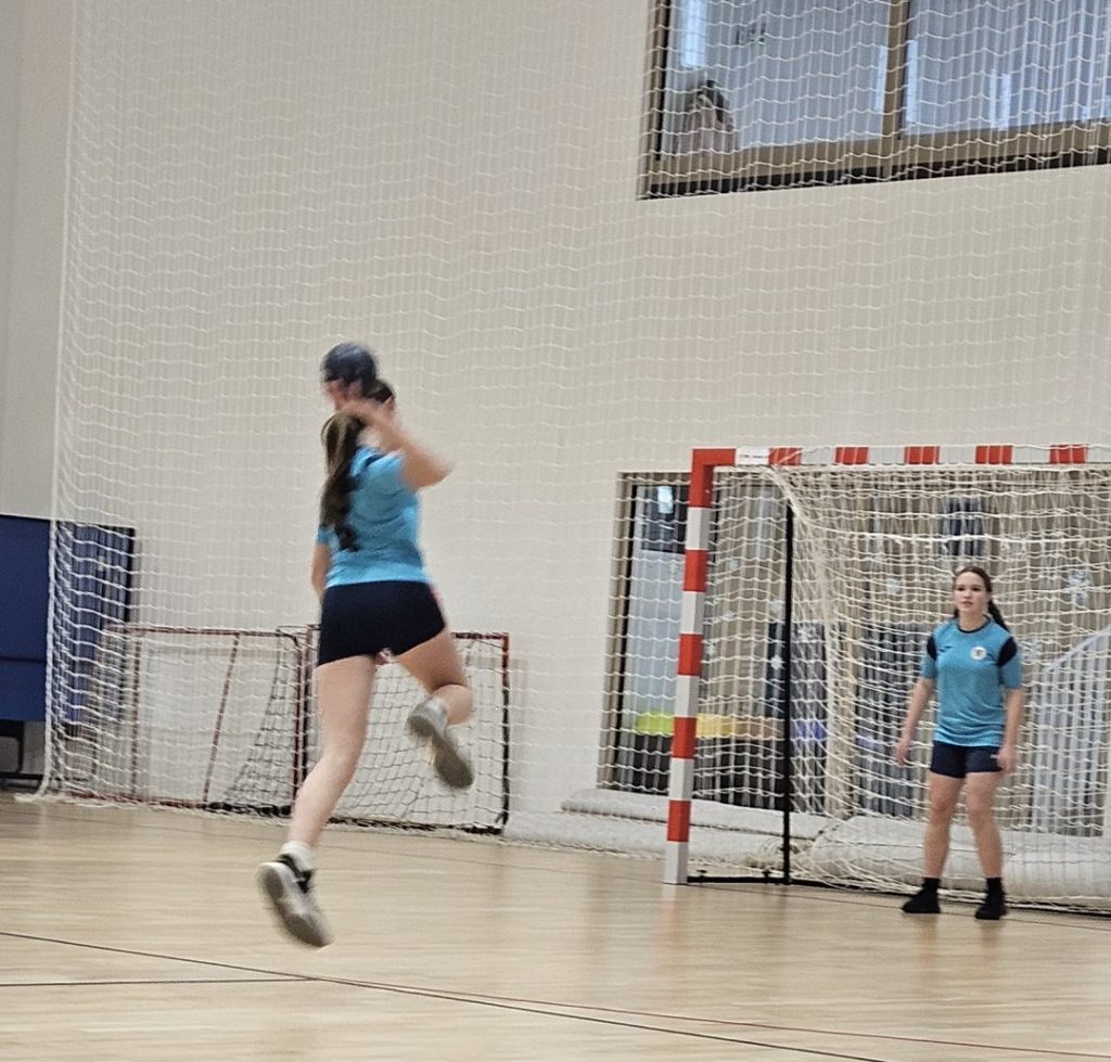 IDZ Piłka Ręczna Dziewczyn