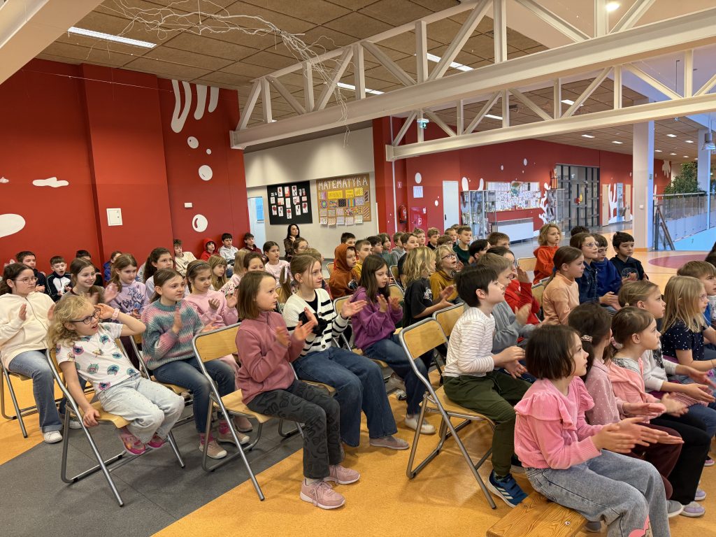 Koncert Agnieszki Bittner i Kamila Bartnika w naszej szkole