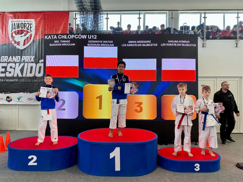 Tomek na podium